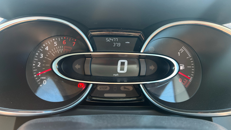 Renault Clio 0.9 TCE 75 Play 5dr Petrol Hatchback